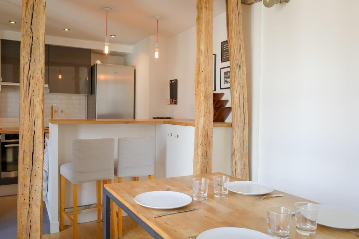 Apartment Chic & Spacieux | 2eme Paris